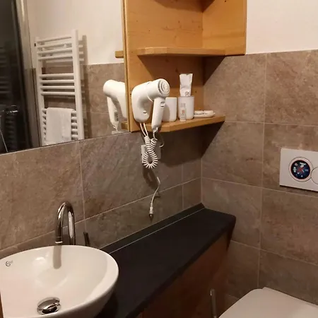 住宿加早餐酒店 Affitta Da Annare